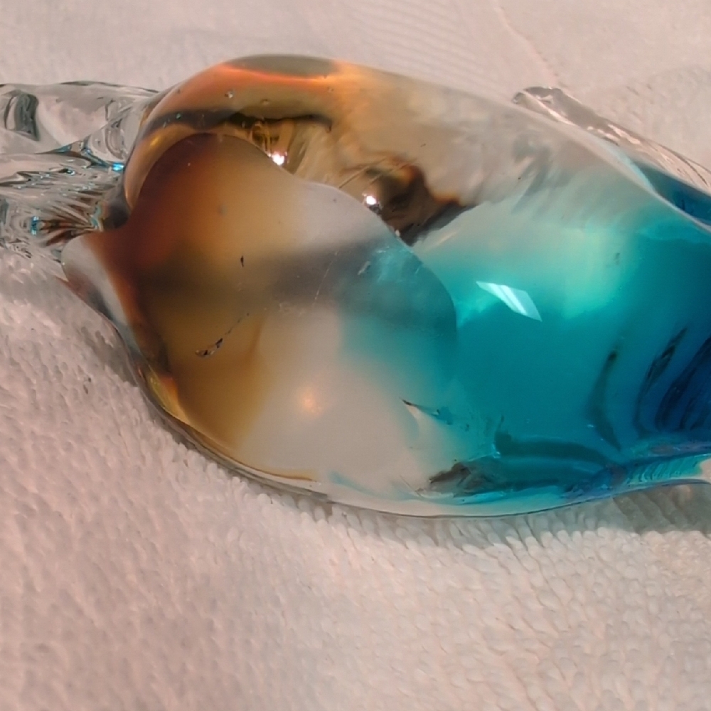 Glass Fish Paperweight  Figurines - Blue and Gold - Picture 7 of 10